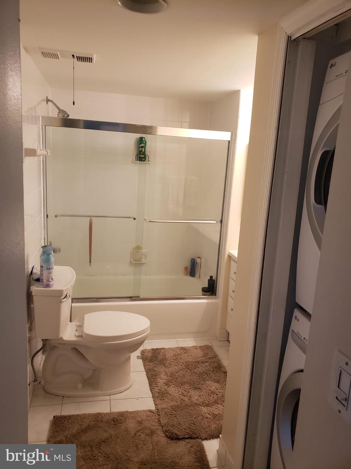 SKYLINE SQUARE CONDO - Residential Lease