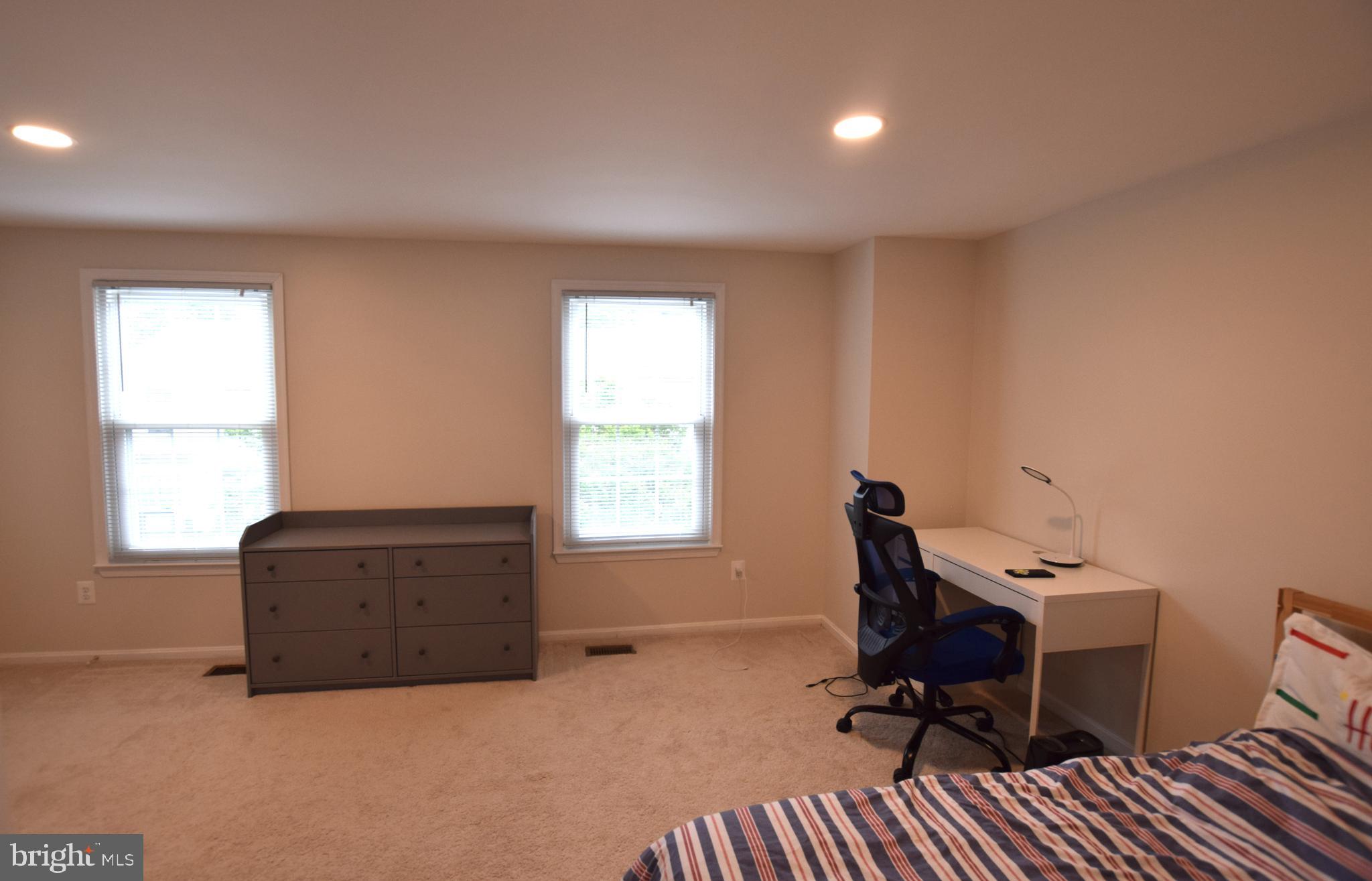 AMBERLEIGH - Residential Lease