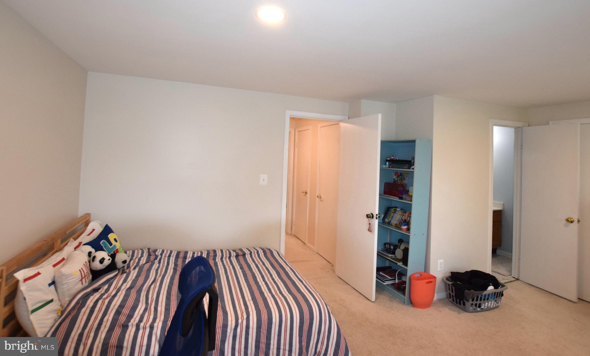 AMBERLEIGH - Residential Lease