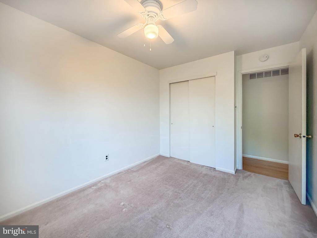 SILVER LAKE AT NEW - Residential