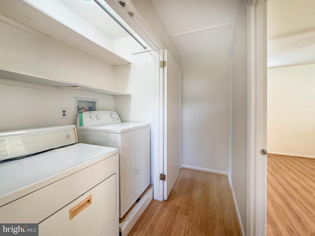 SILVER LAKE AT NEW - Residential