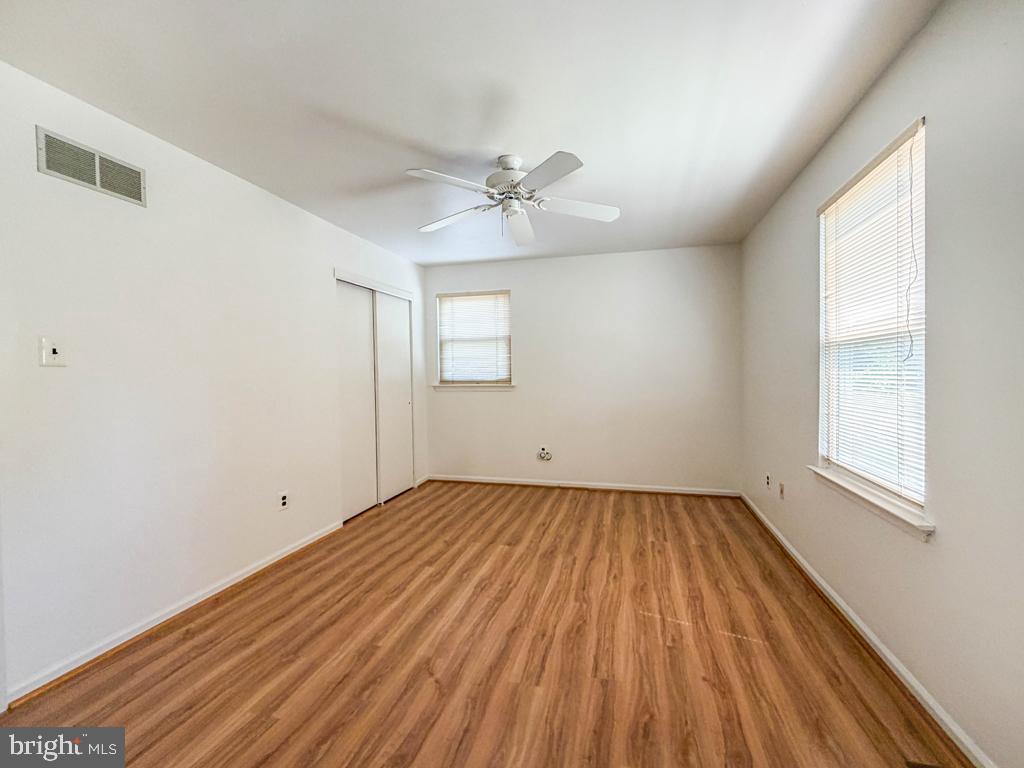 SILVER LAKE AT NEW - Residential