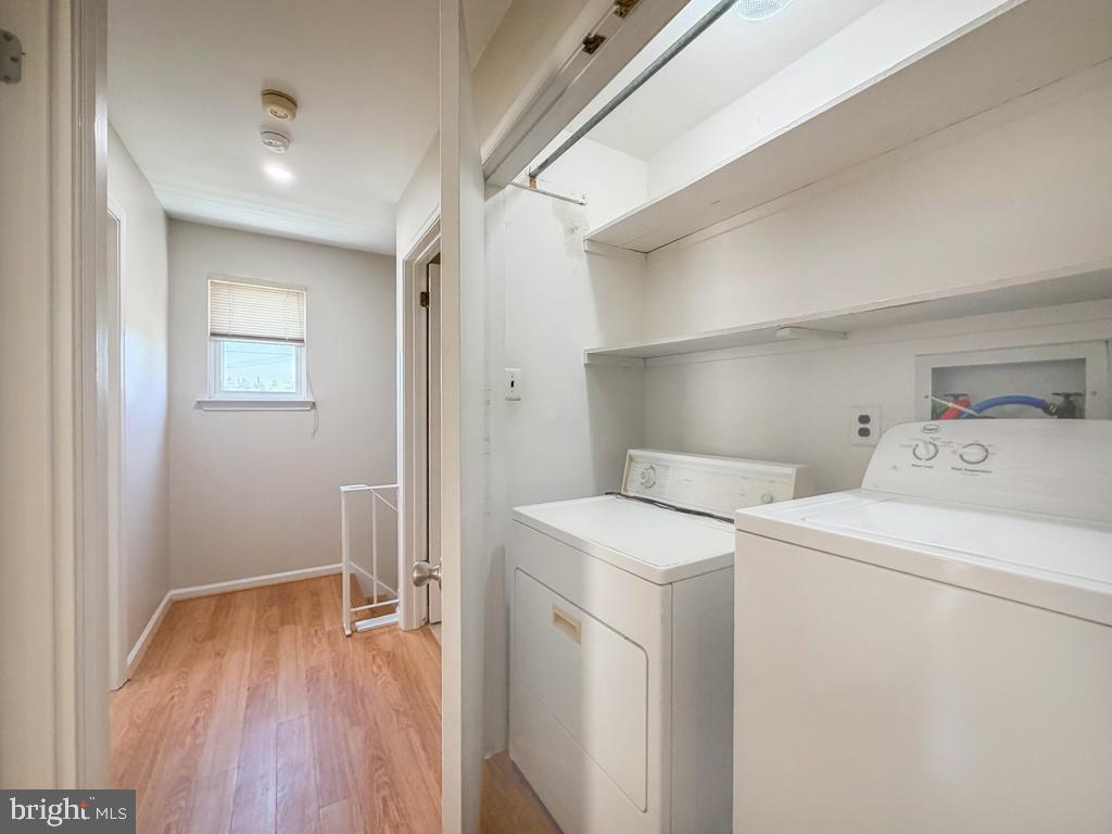 SILVER LAKE AT NEW - Residential