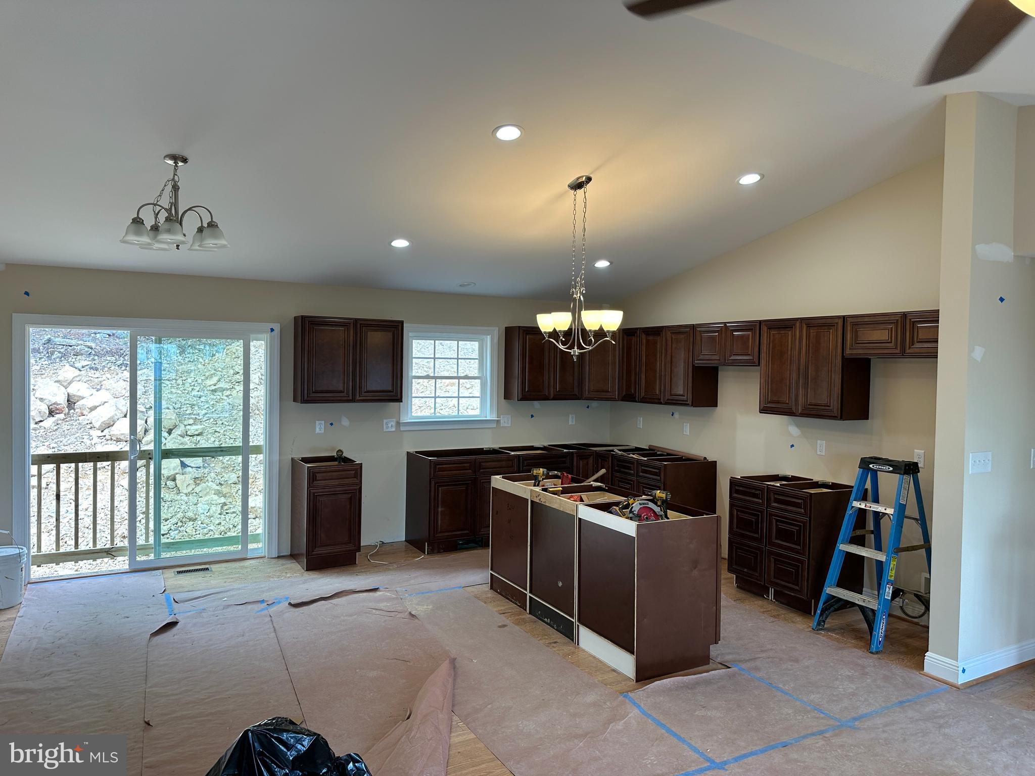 SHAWNEELAND - Residential