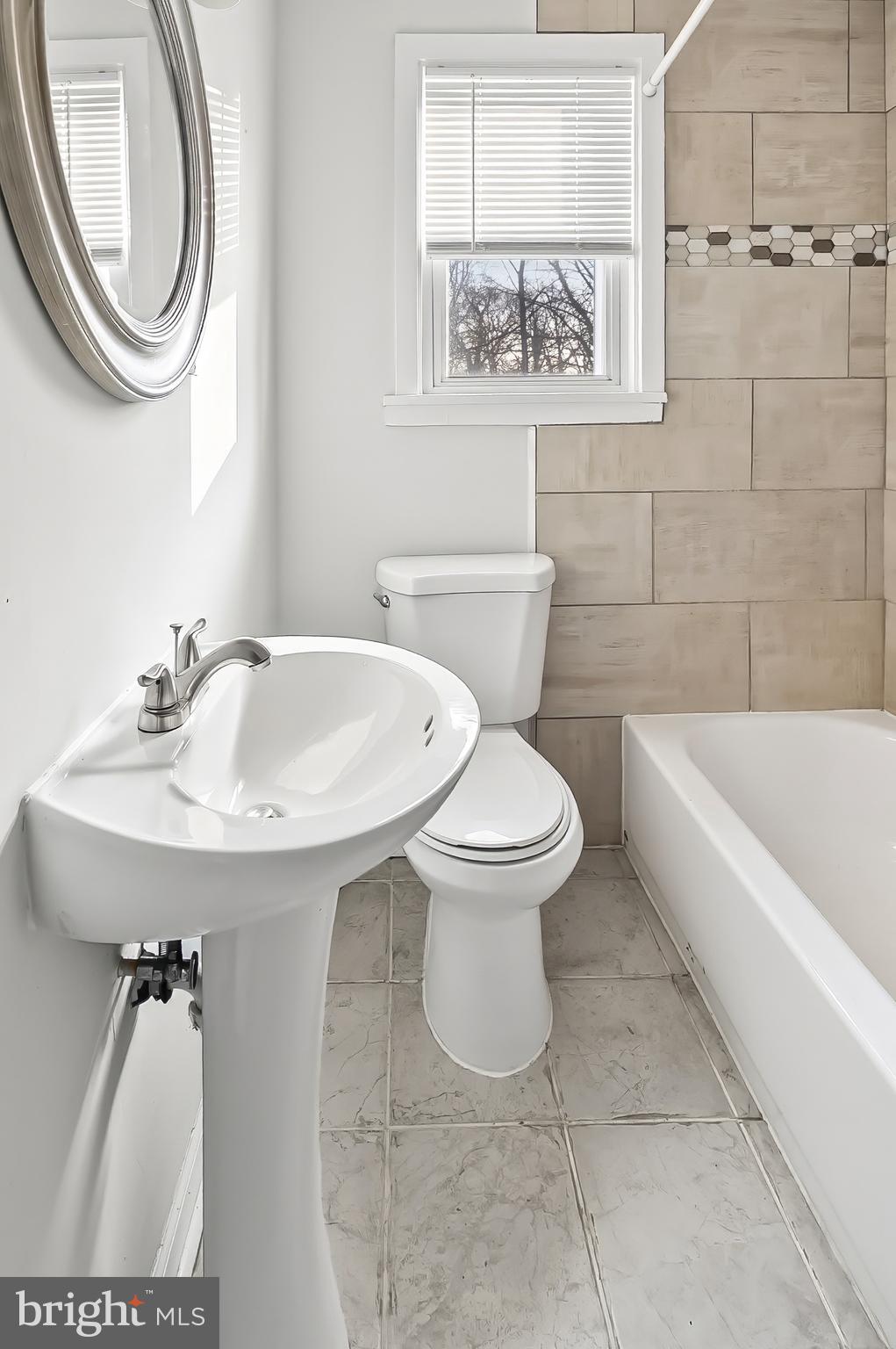 IRVINGTON - Residential Lease