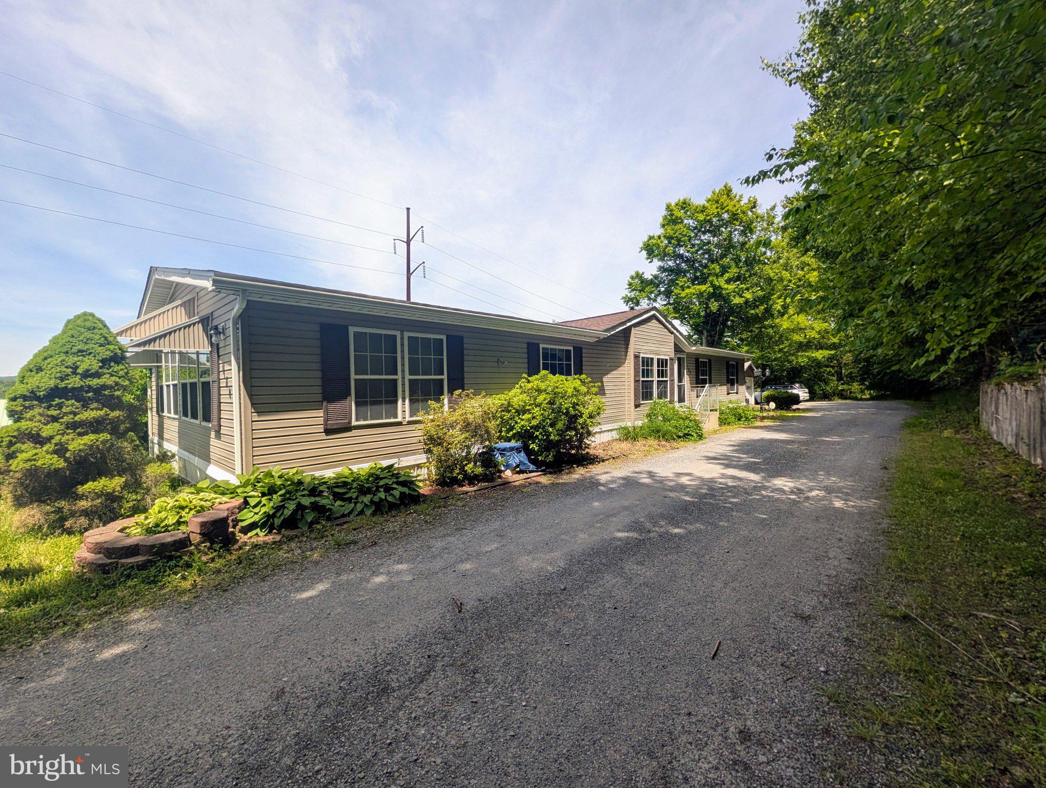 180 ST CLAIR AVENUE