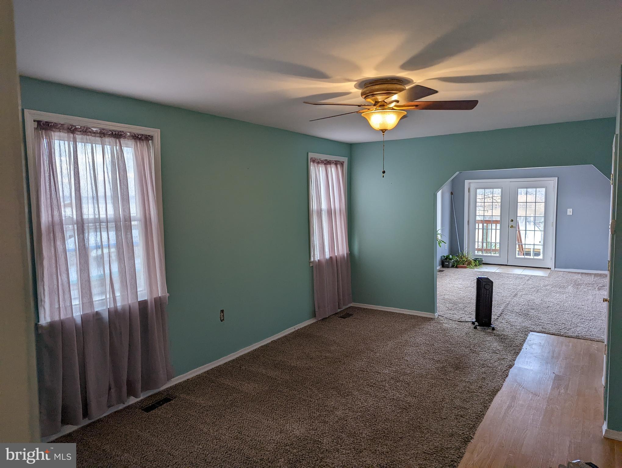 CHERRY GARDENS - Residential