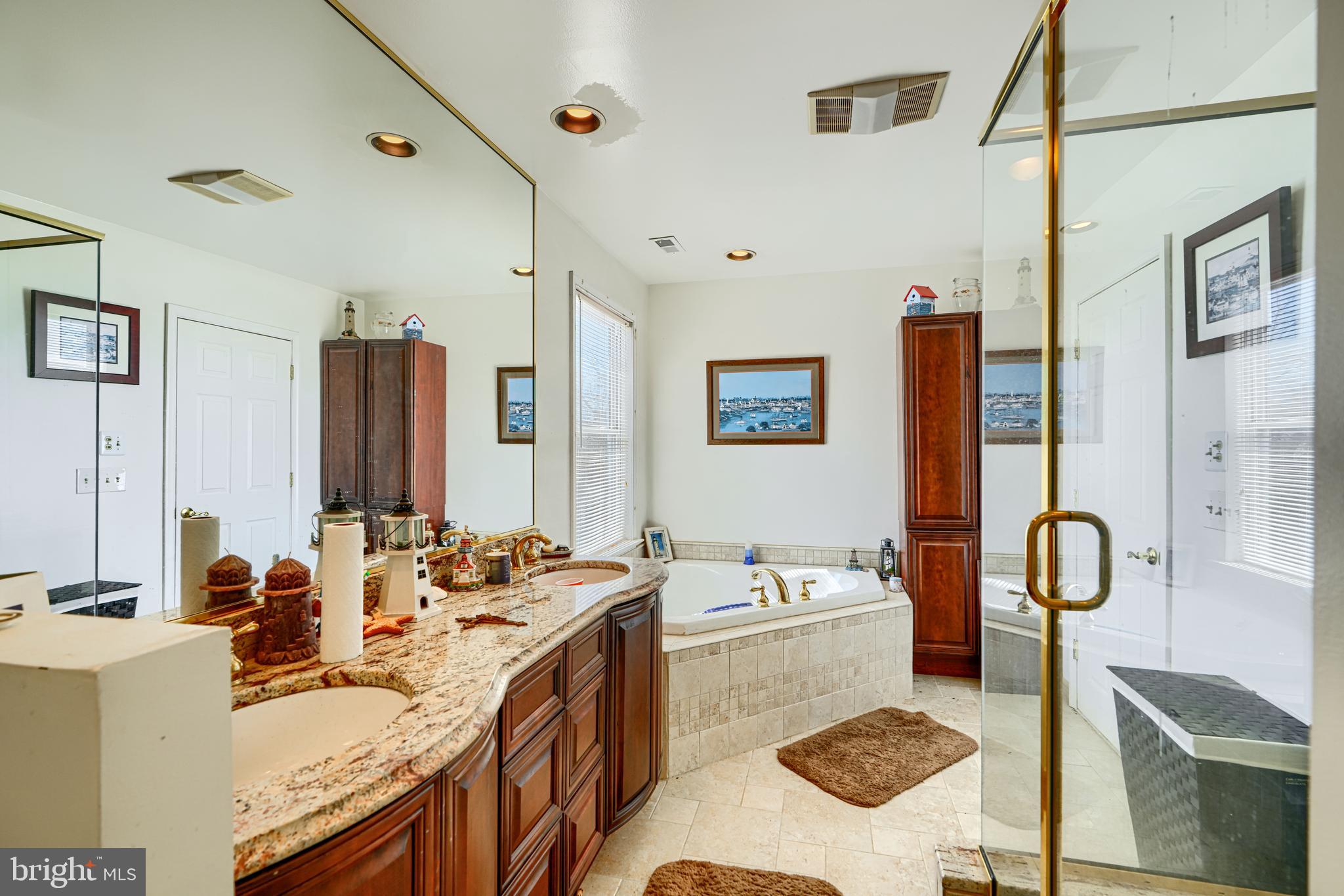 CHERRY GARDENS - Residential