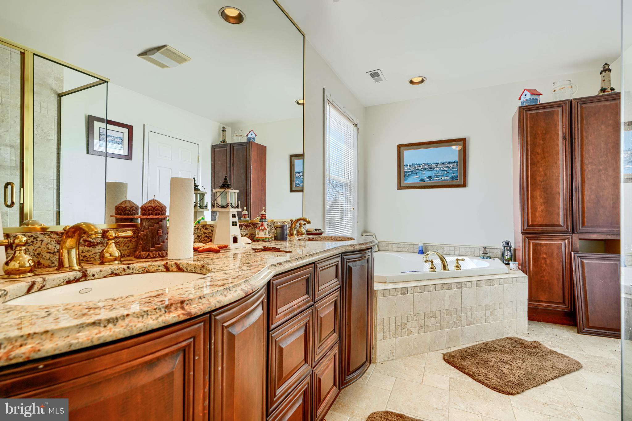 CHERRY GARDENS - Residential