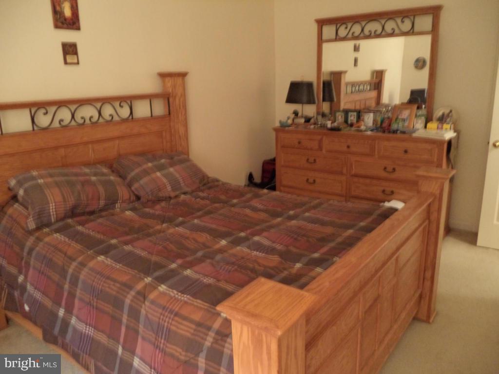 GRANDVIEW CHASE - Residential