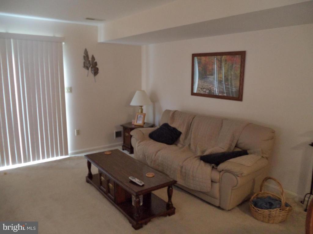 GRANDVIEW CHASE - Residential