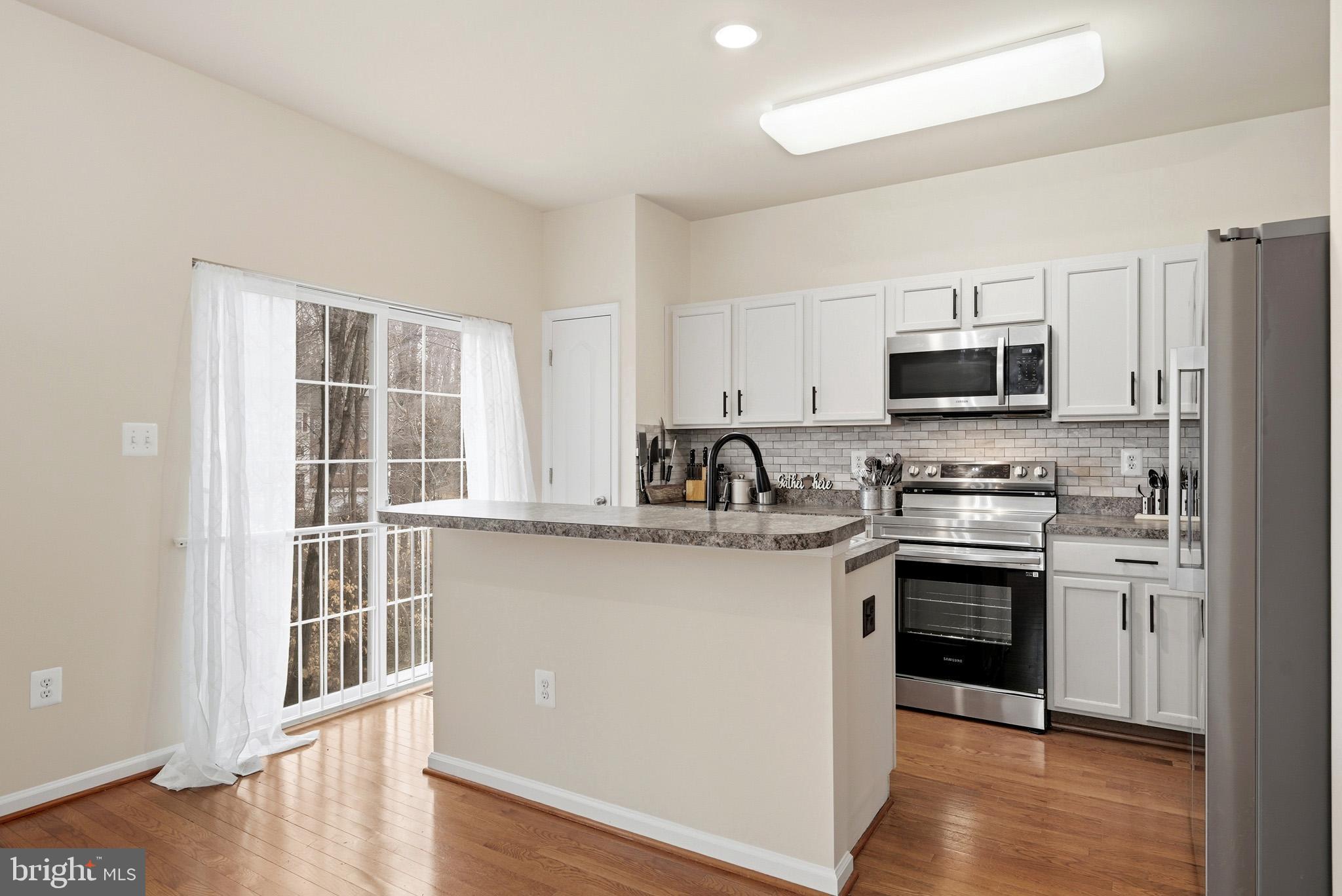 RIVERWATCH - Residential