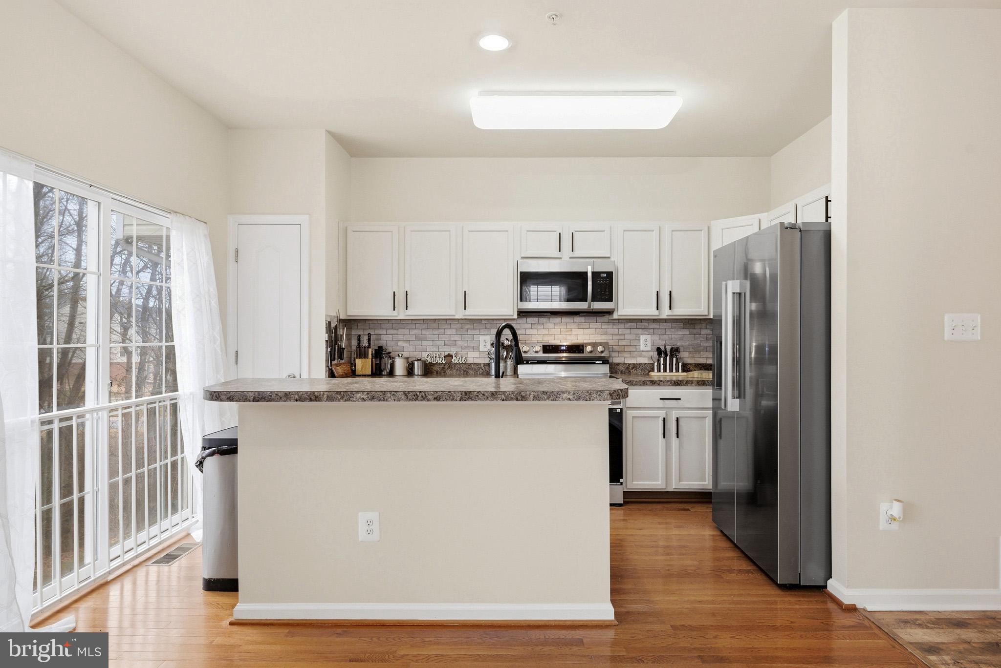 RIVERWATCH - Residential