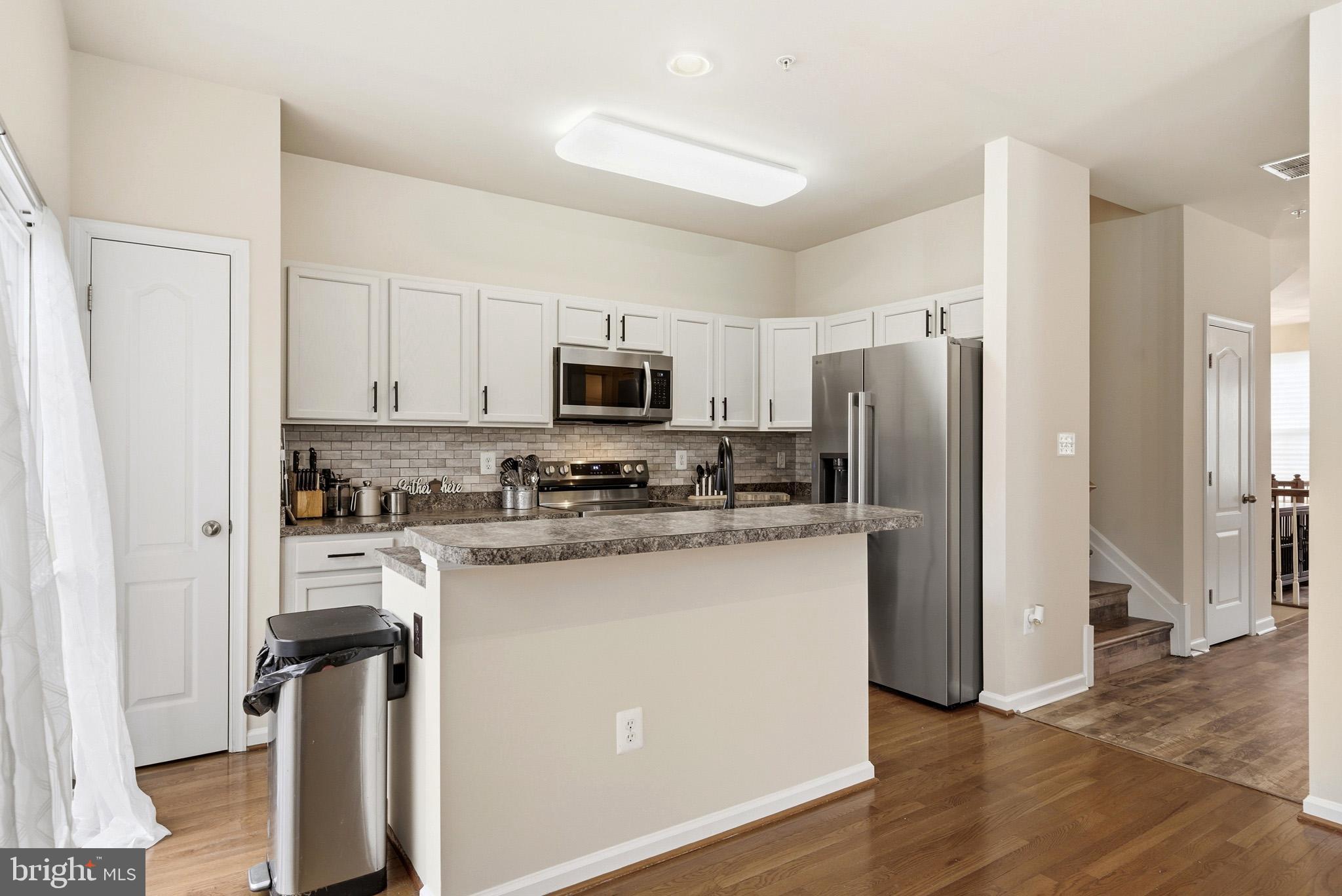 RIVERWATCH - Residential