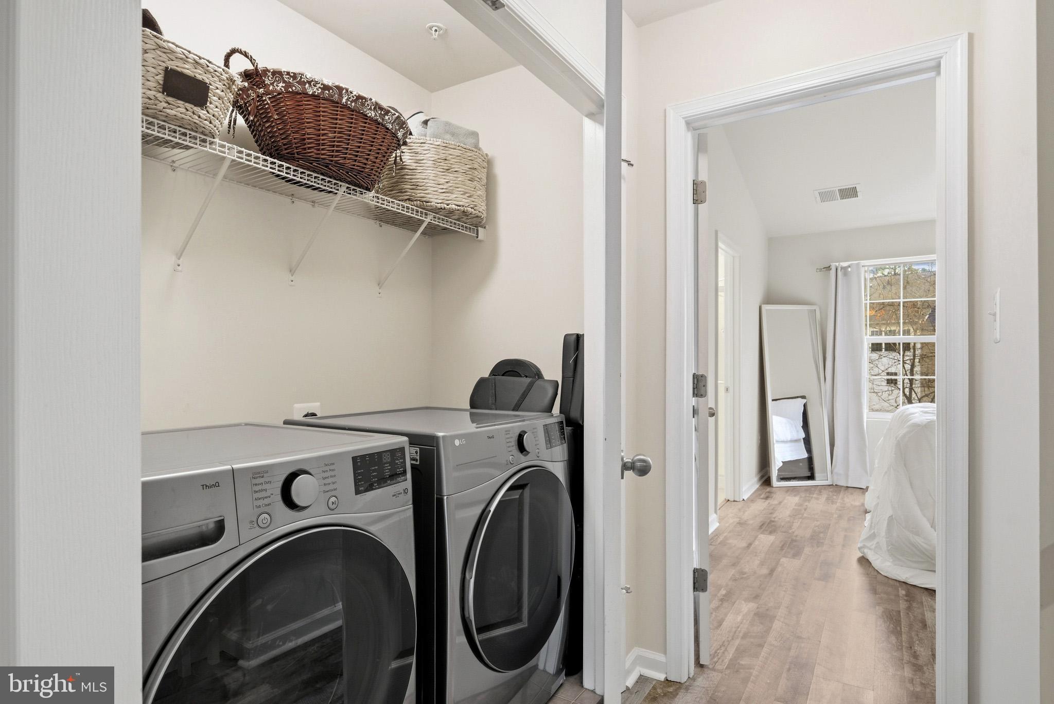 RIVERWATCH - Residential