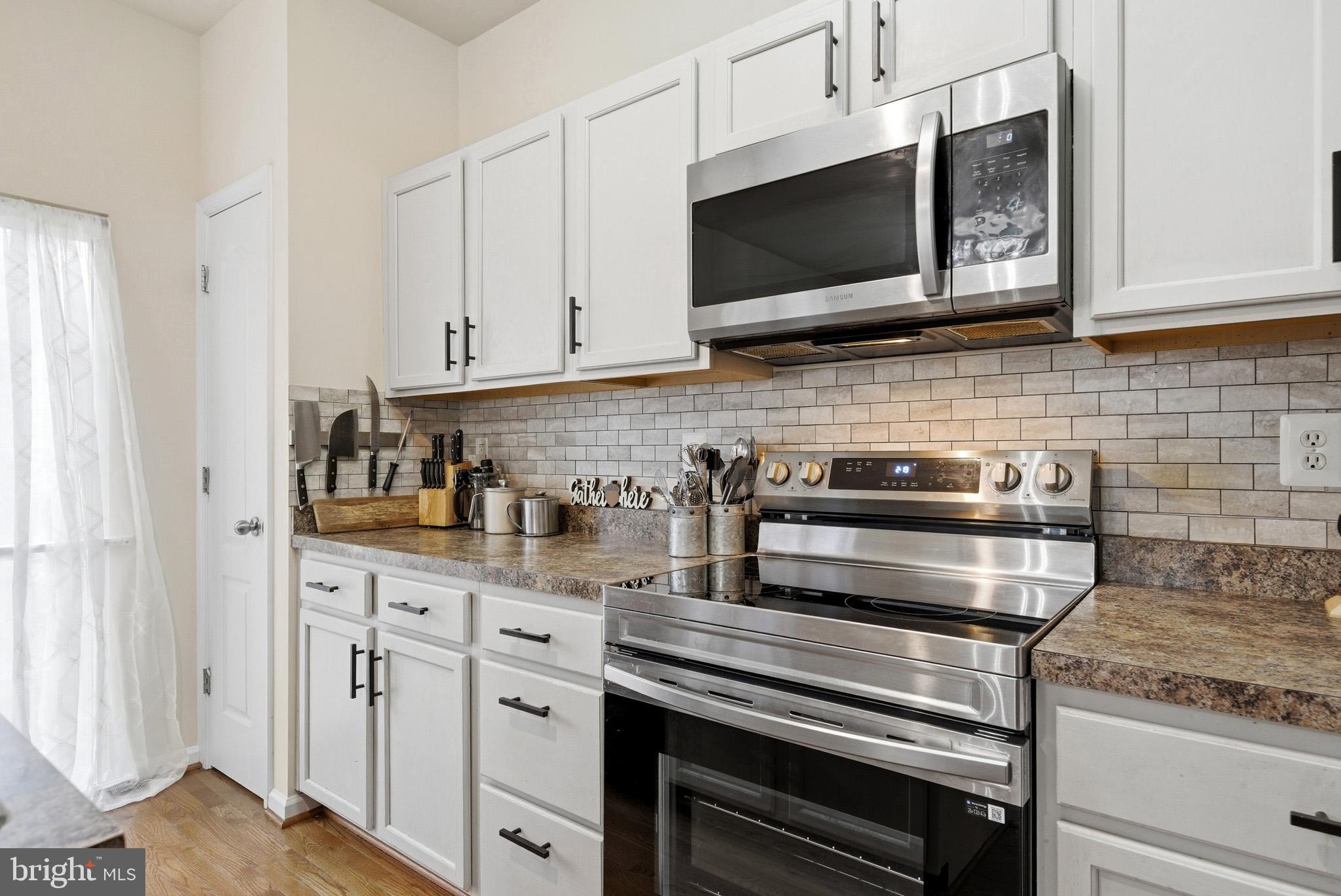 RIVERWATCH - Residential