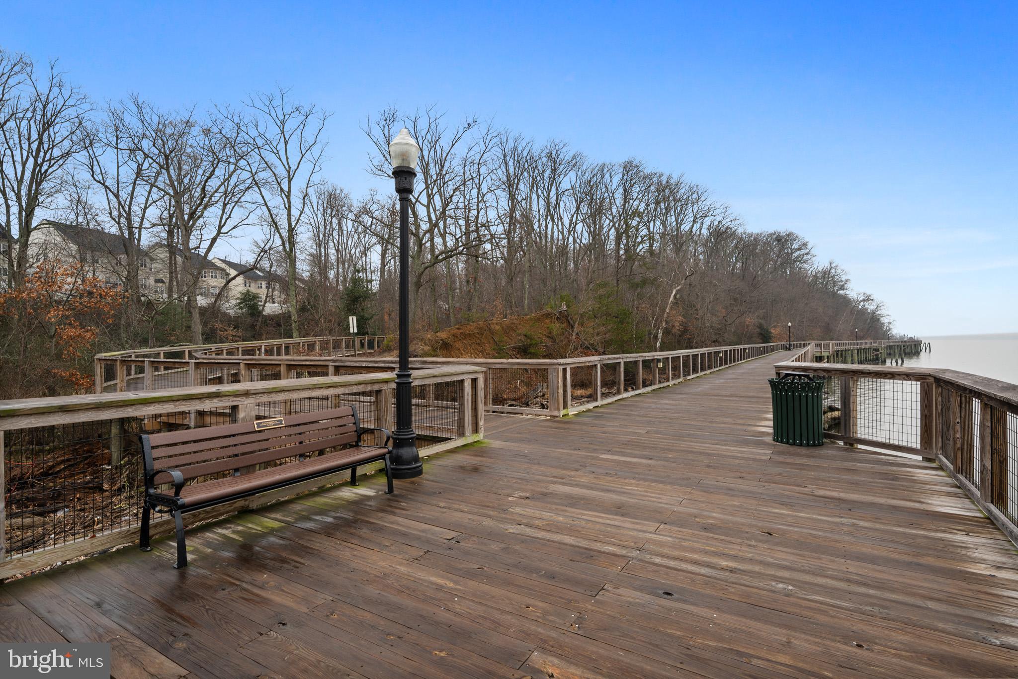 RIVERWATCH - Residential