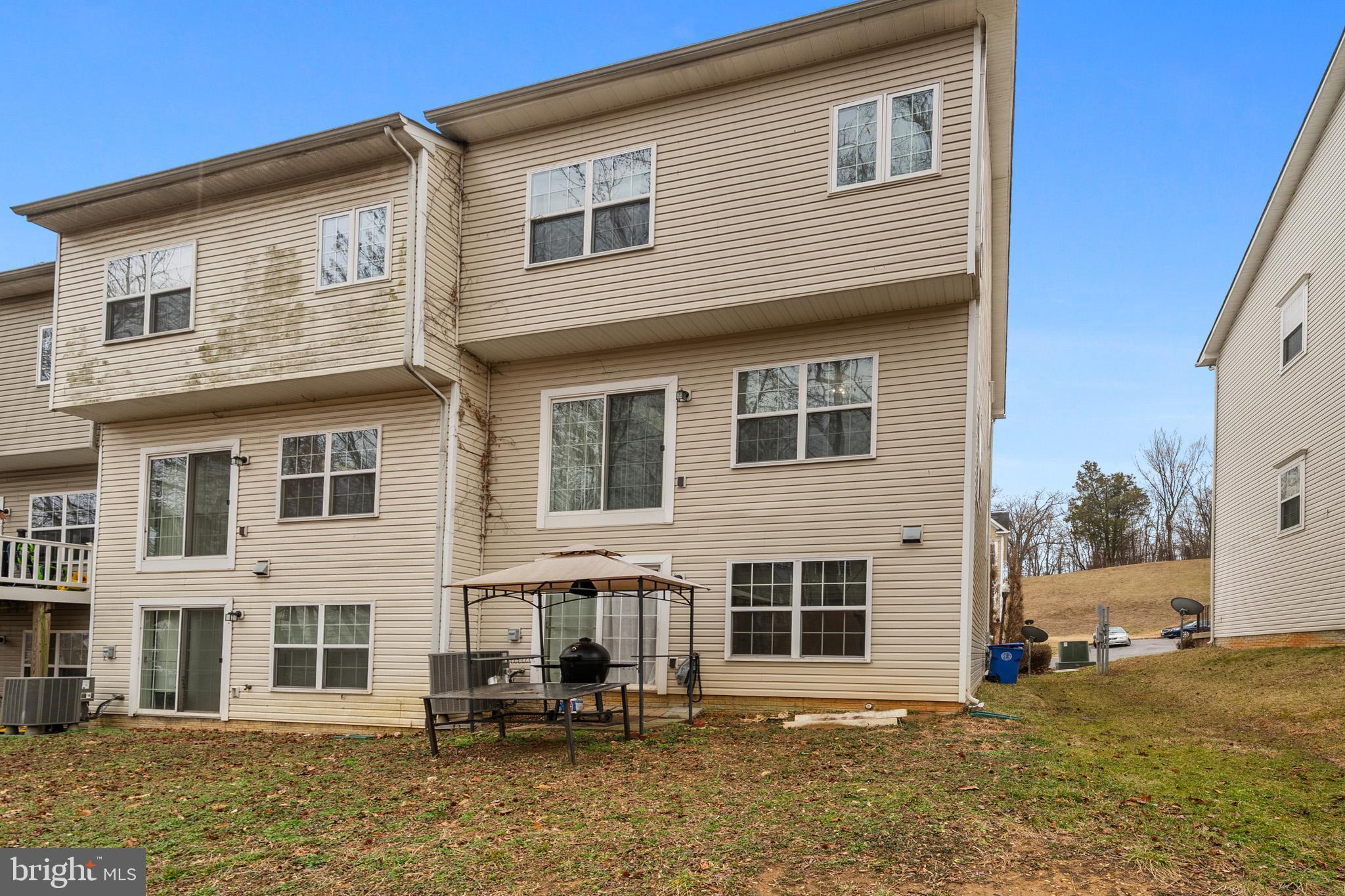 RIVERWATCH - Residential