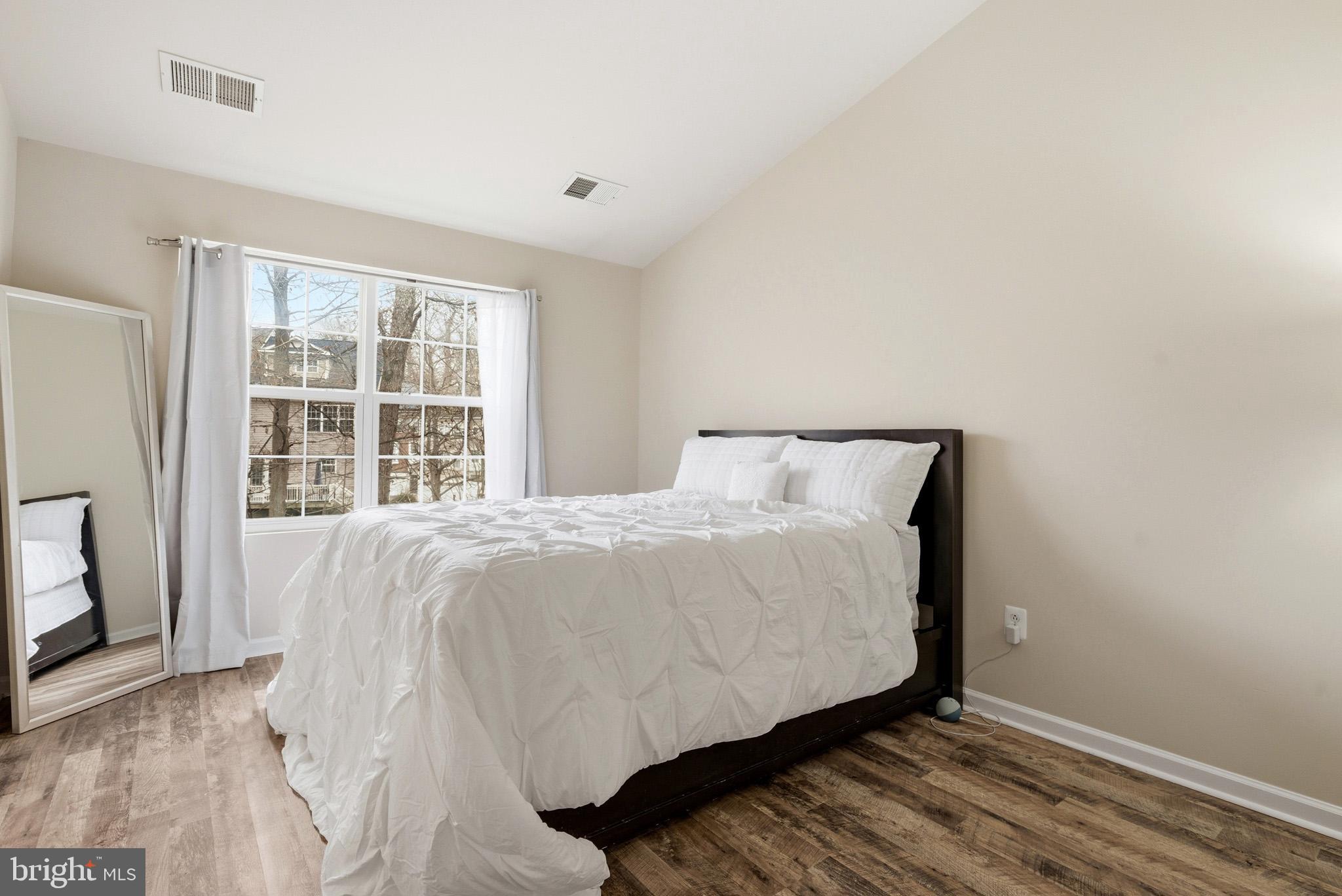 RIVERWATCH - Residential