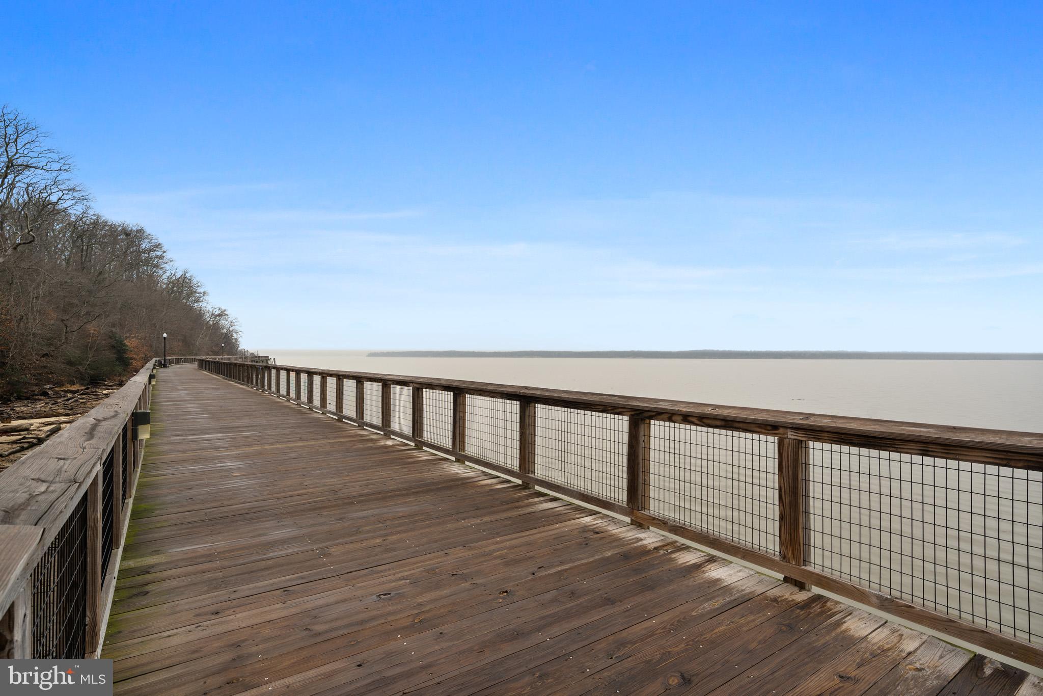 RIVERWATCH - Residential