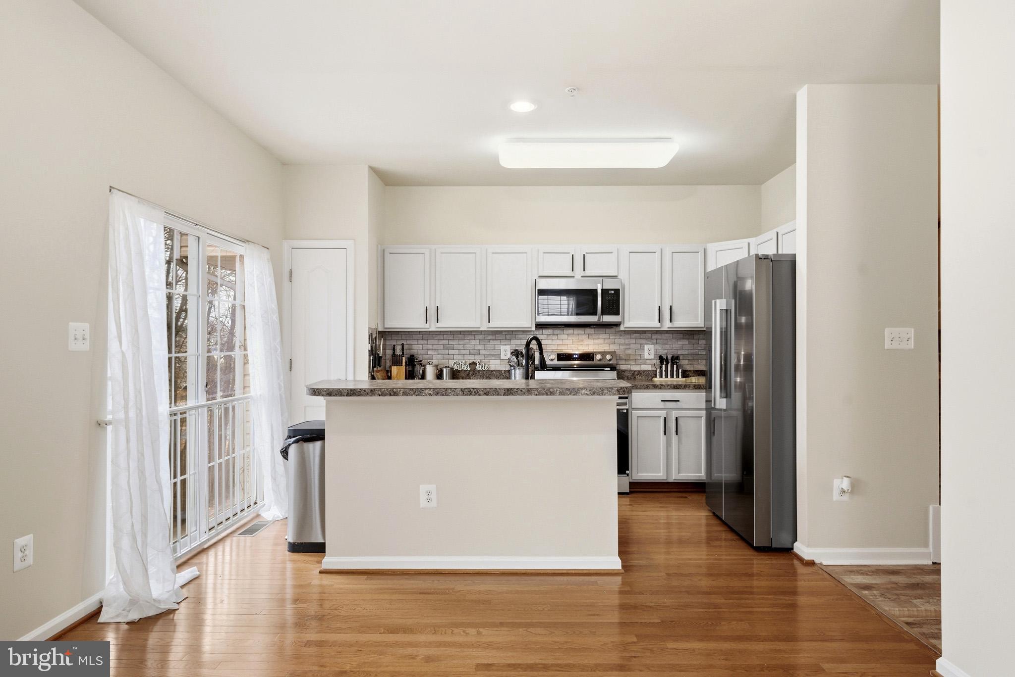 RIVERWATCH - Residential