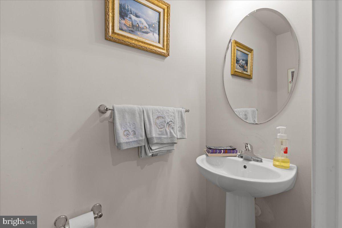 WILLOW GATE - Residential