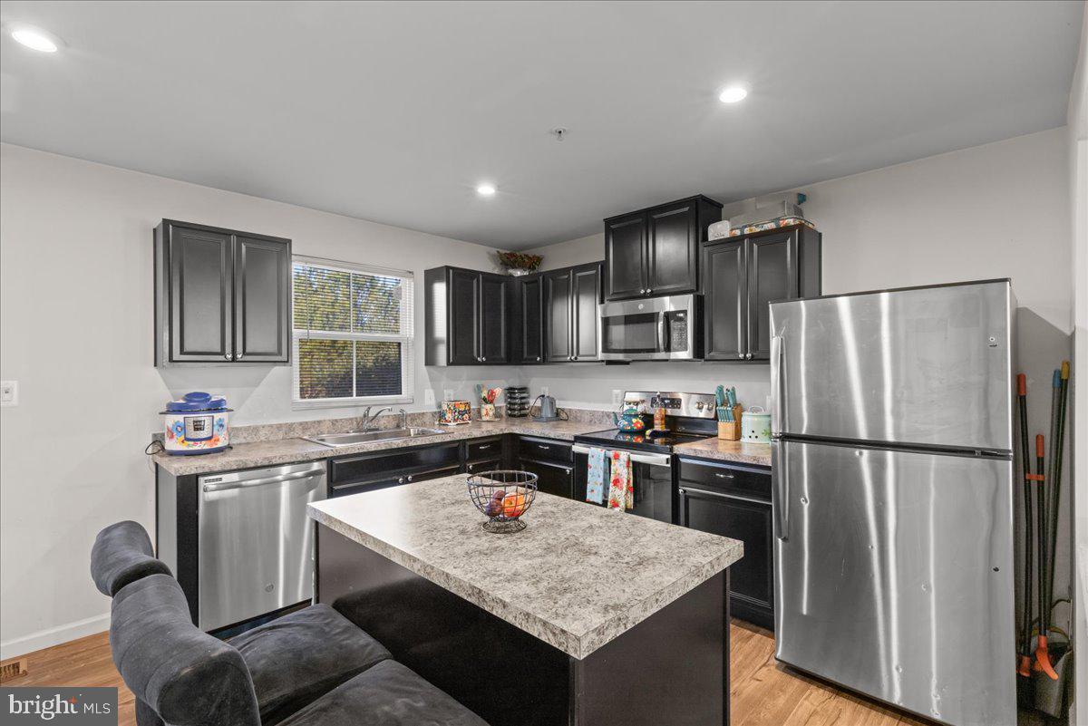 WILLOW GATE - Residential