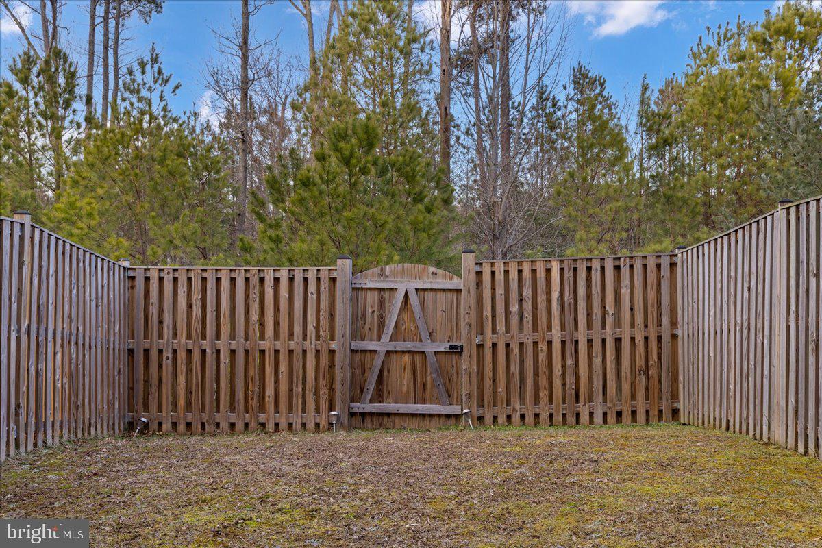 WILLOW GATE - Residential