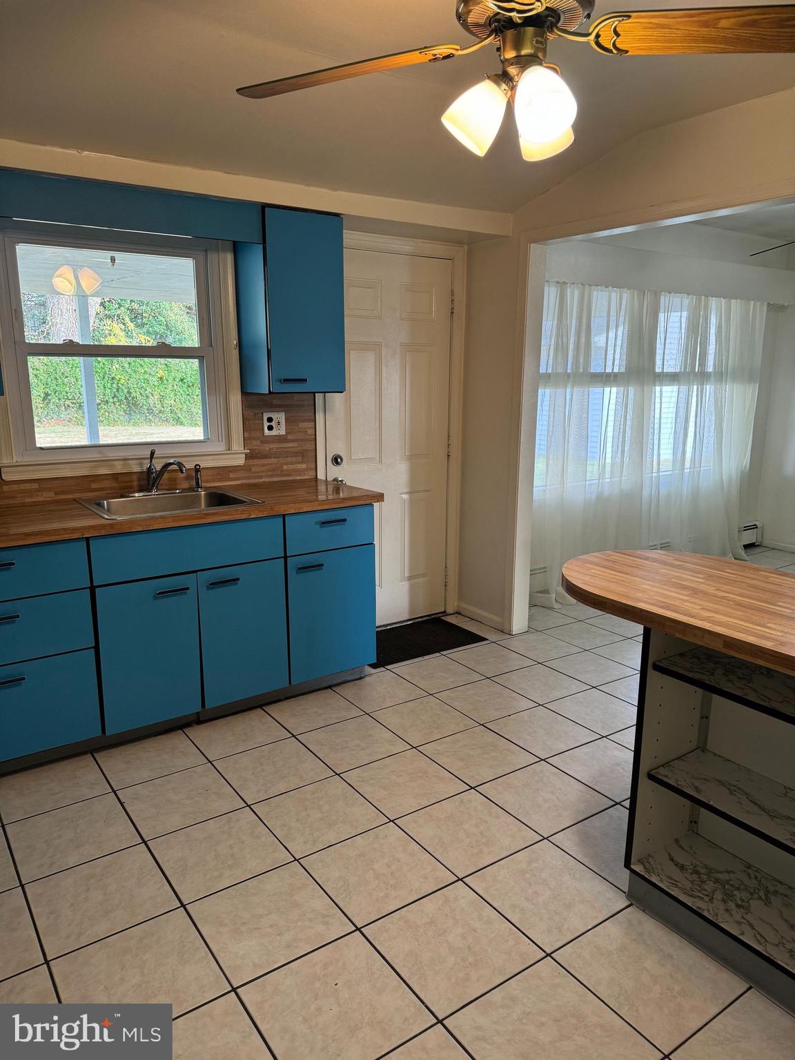 VERMILION HILL - Residential