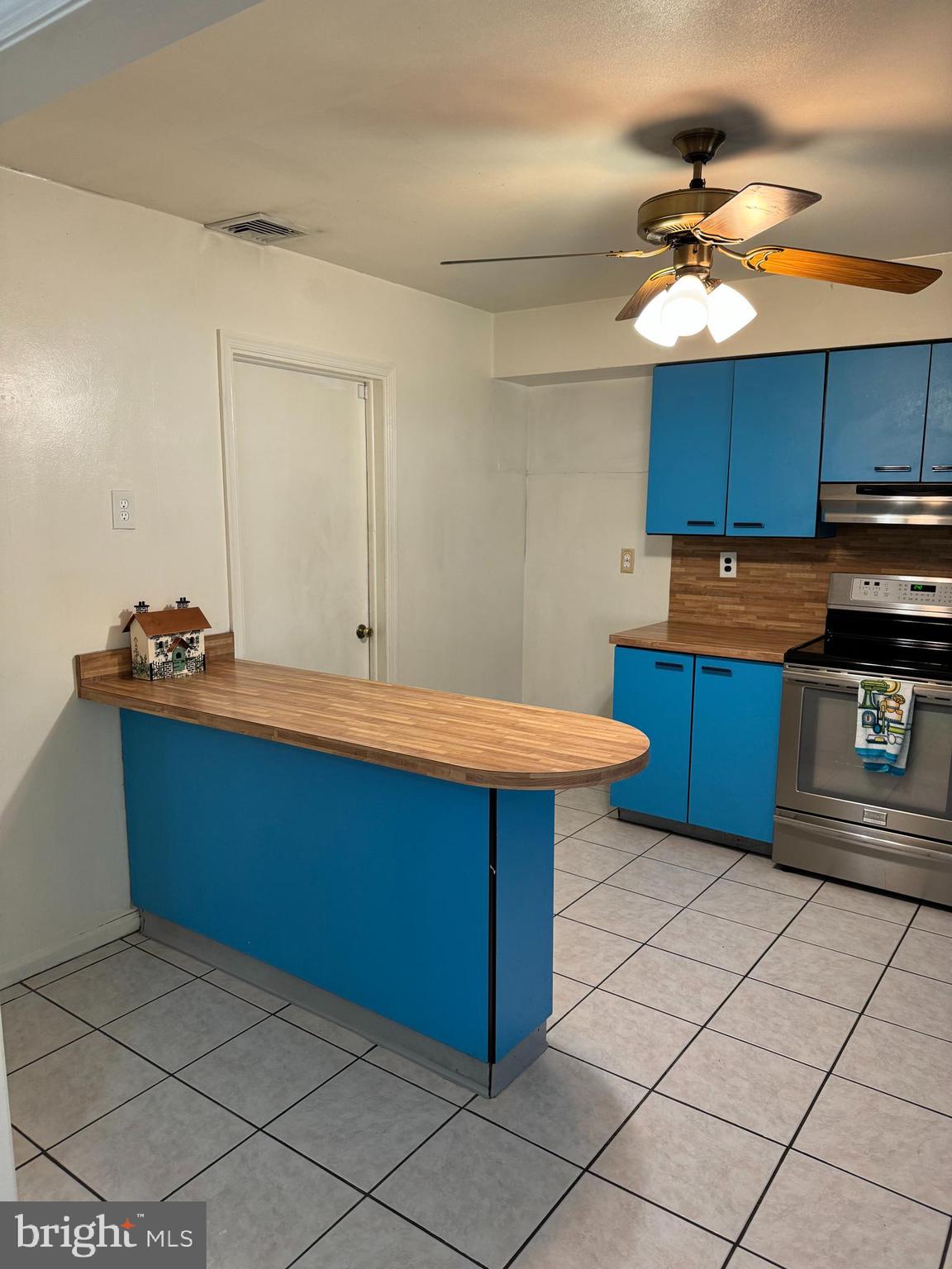 VERMILION HILL - Residential