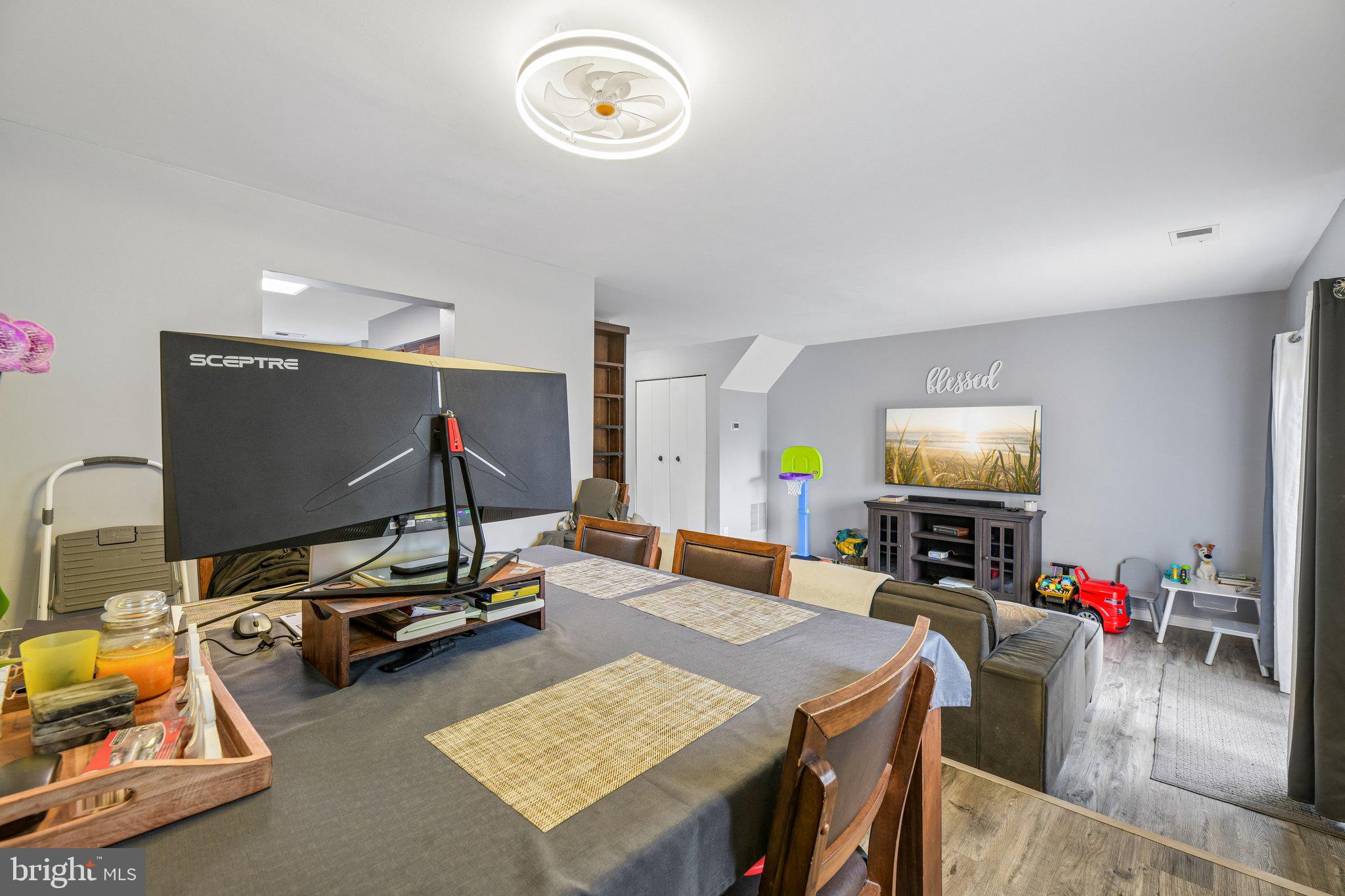 THE MEADOWS - LA PLATA - Residential