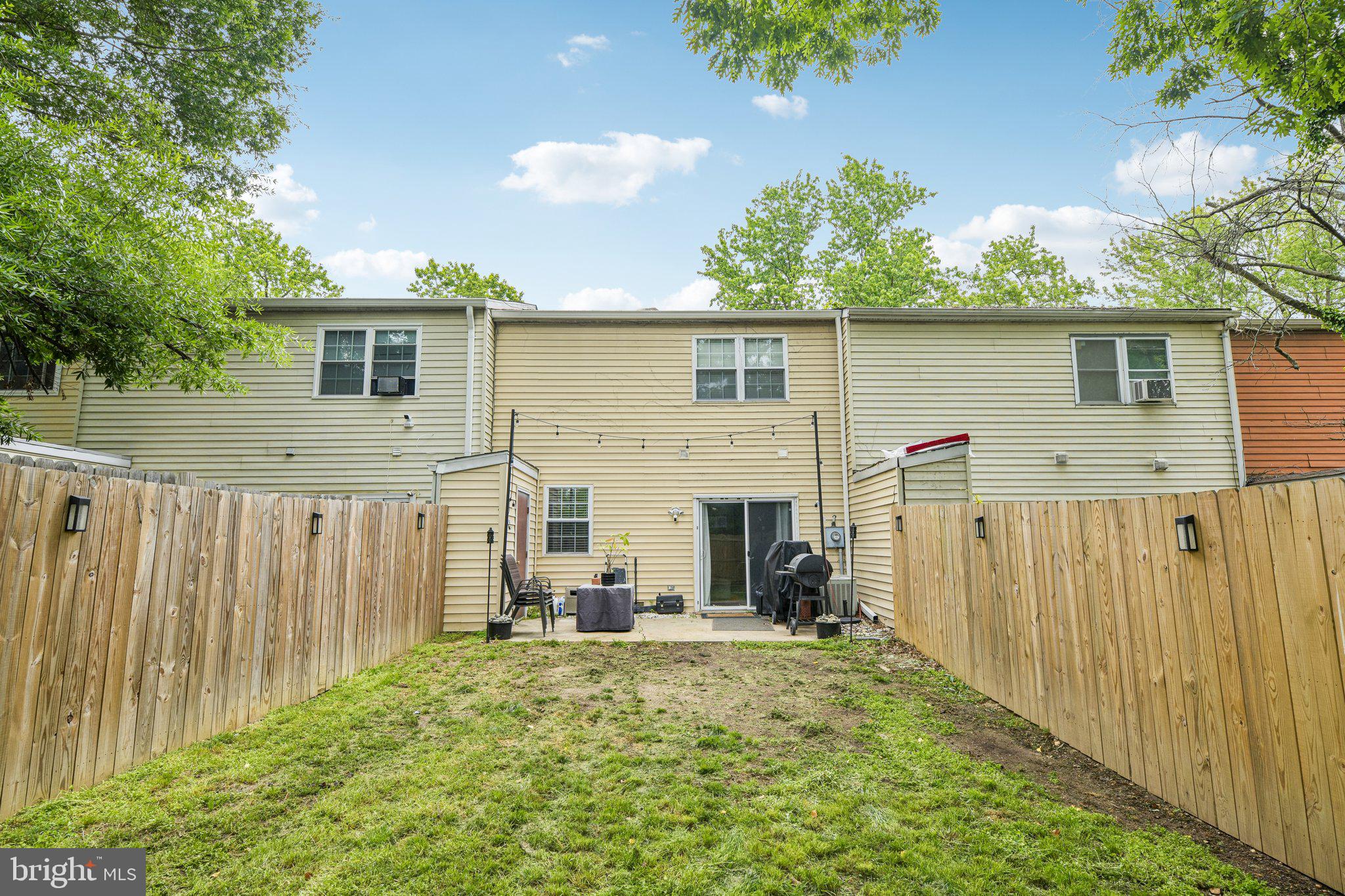THE MEADOWS - LA PLATA - Residential