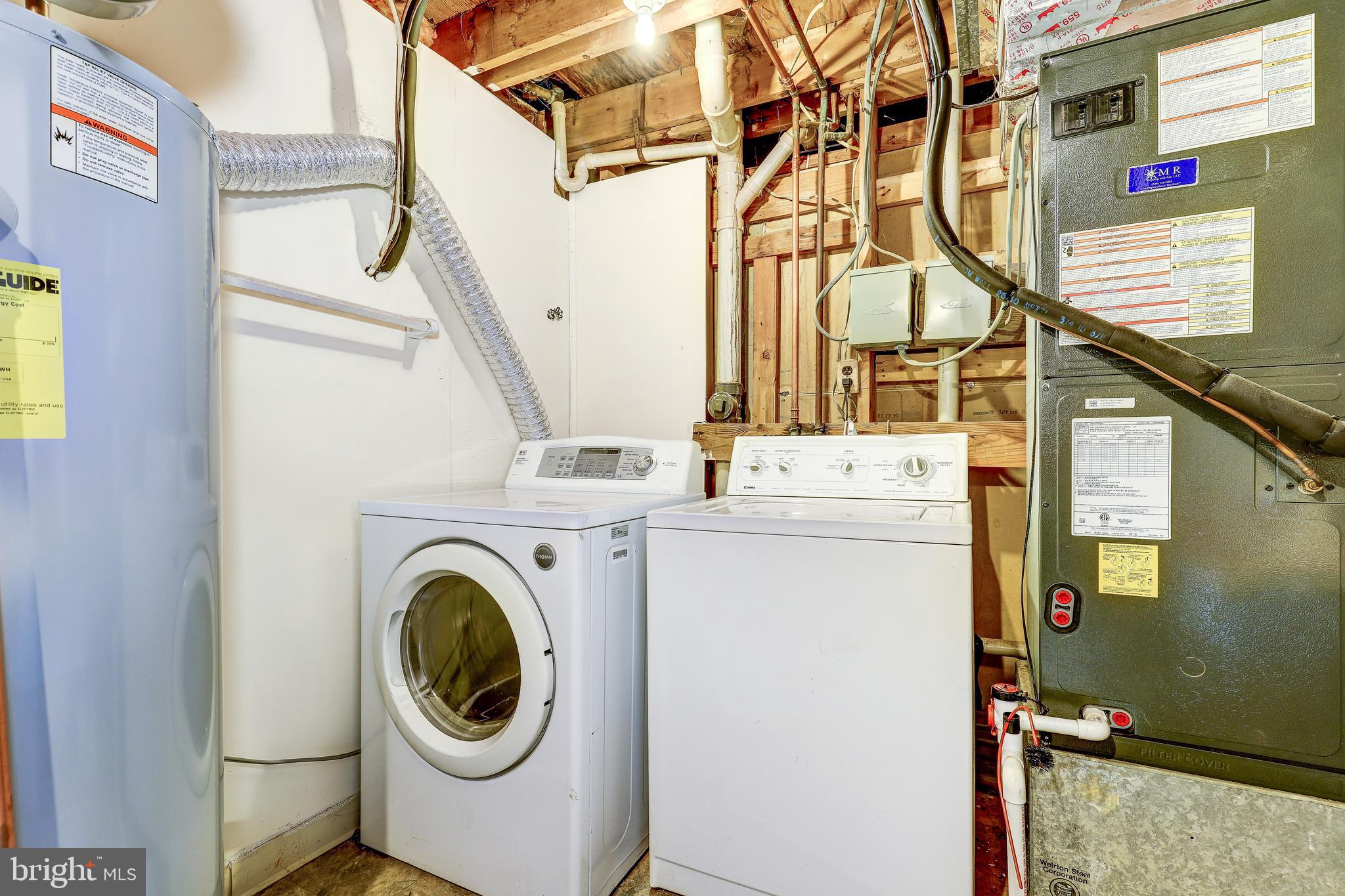 DALE CITY - Residential Lease