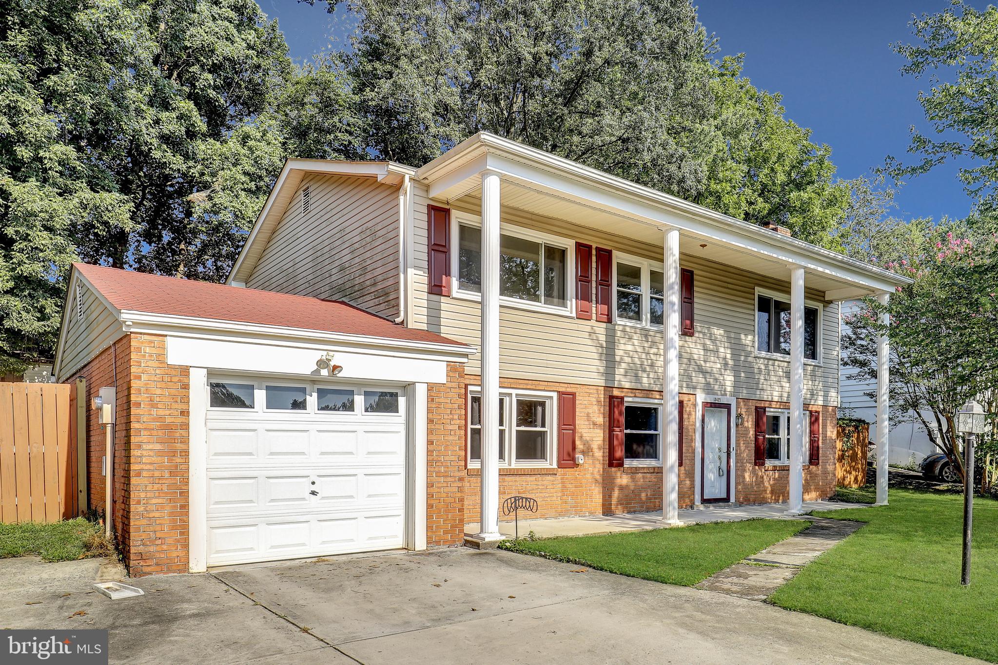 DALE CITY - Residential Lease