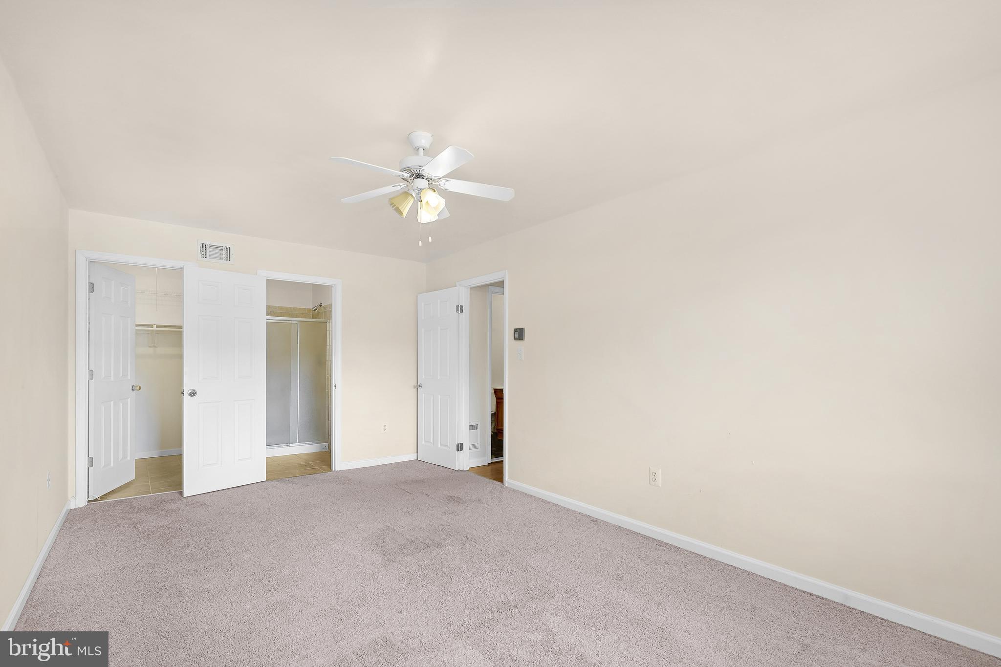 DALE CITY - Residential Lease