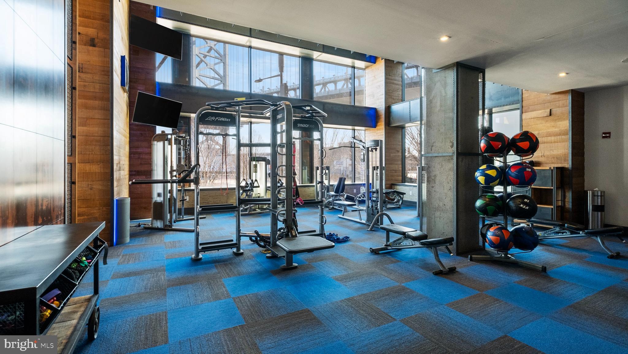 OLD CITY - Residential Lease