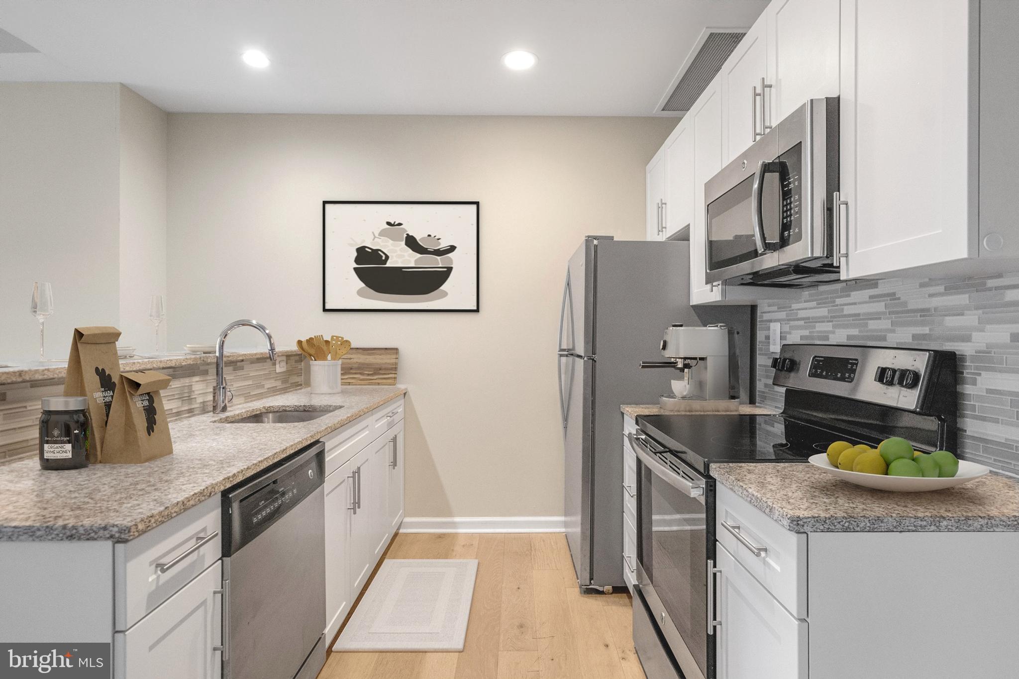 OLD CITY - Residential Lease