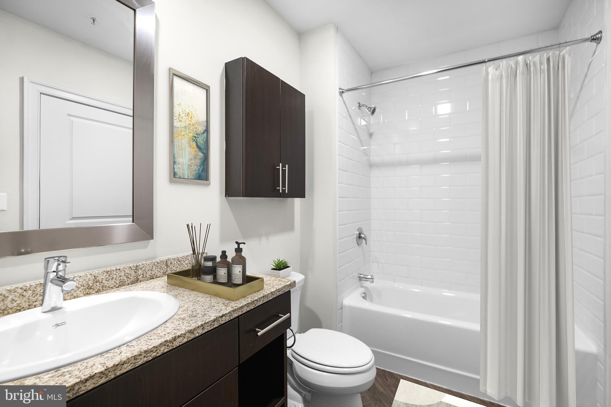 OLD CITY - Residential Lease