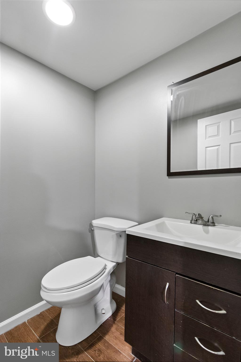 PRINCETON SQUARE - Residential