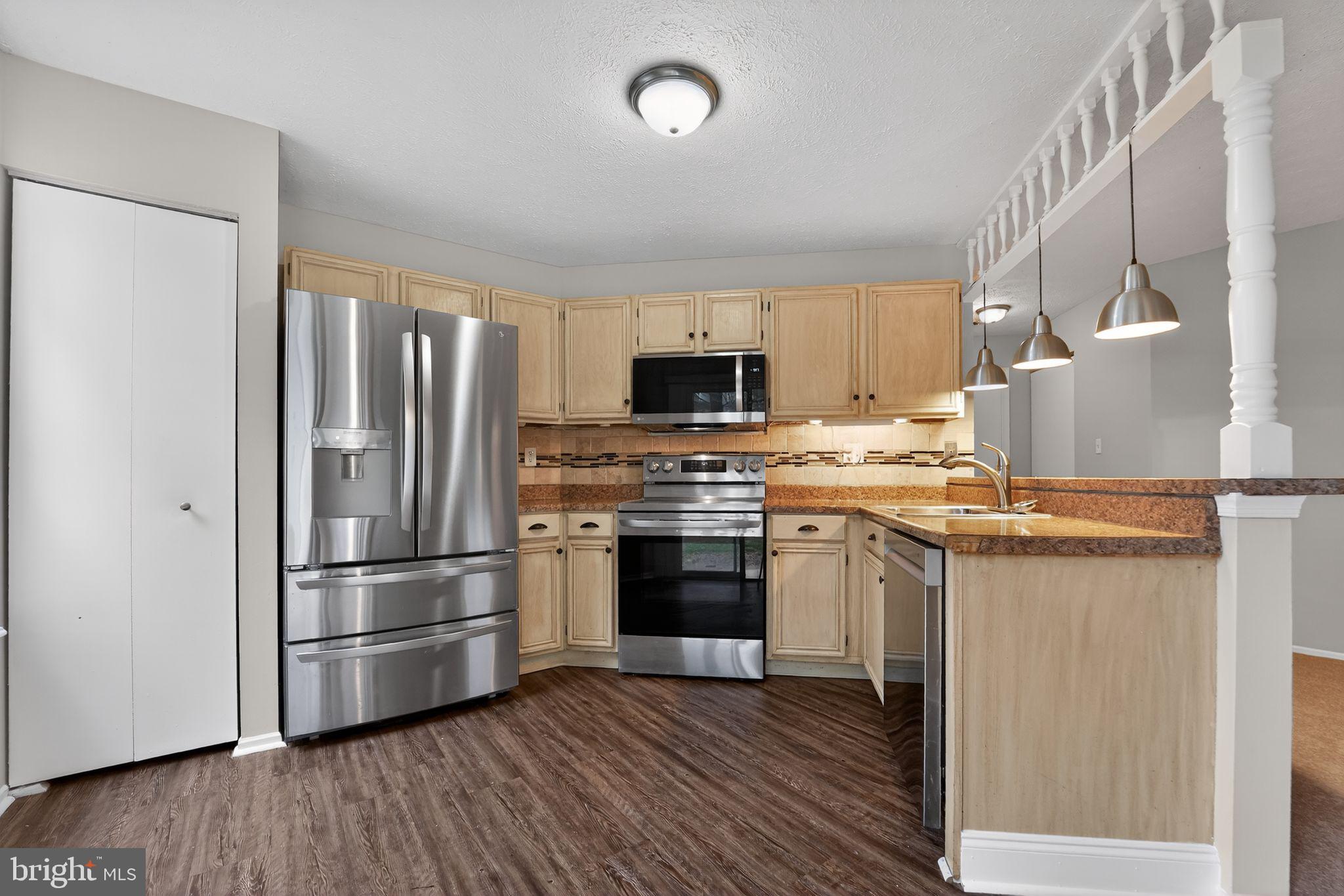 RED FOX FARMS - Residential