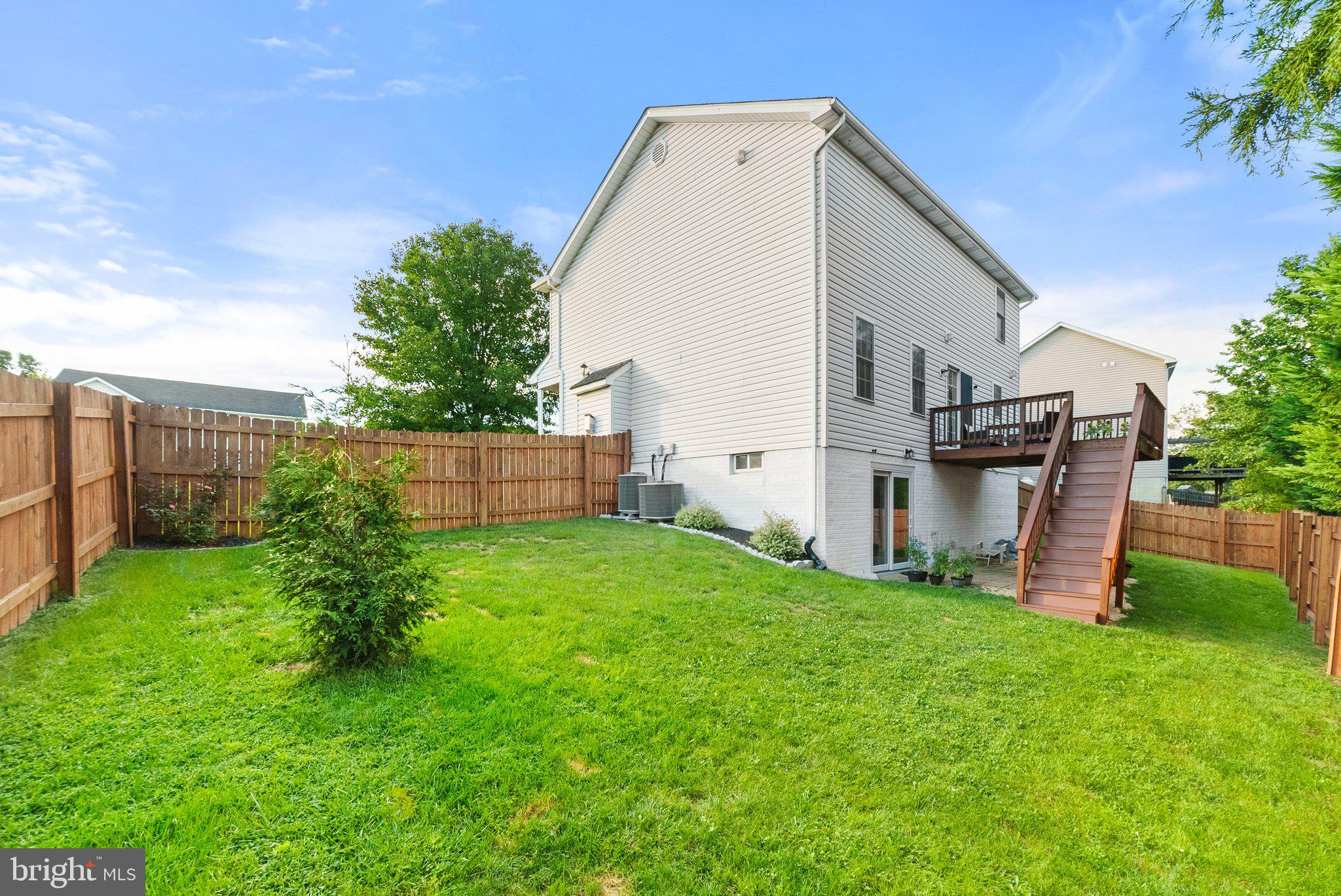 INWOOD MEADOWS - Residential