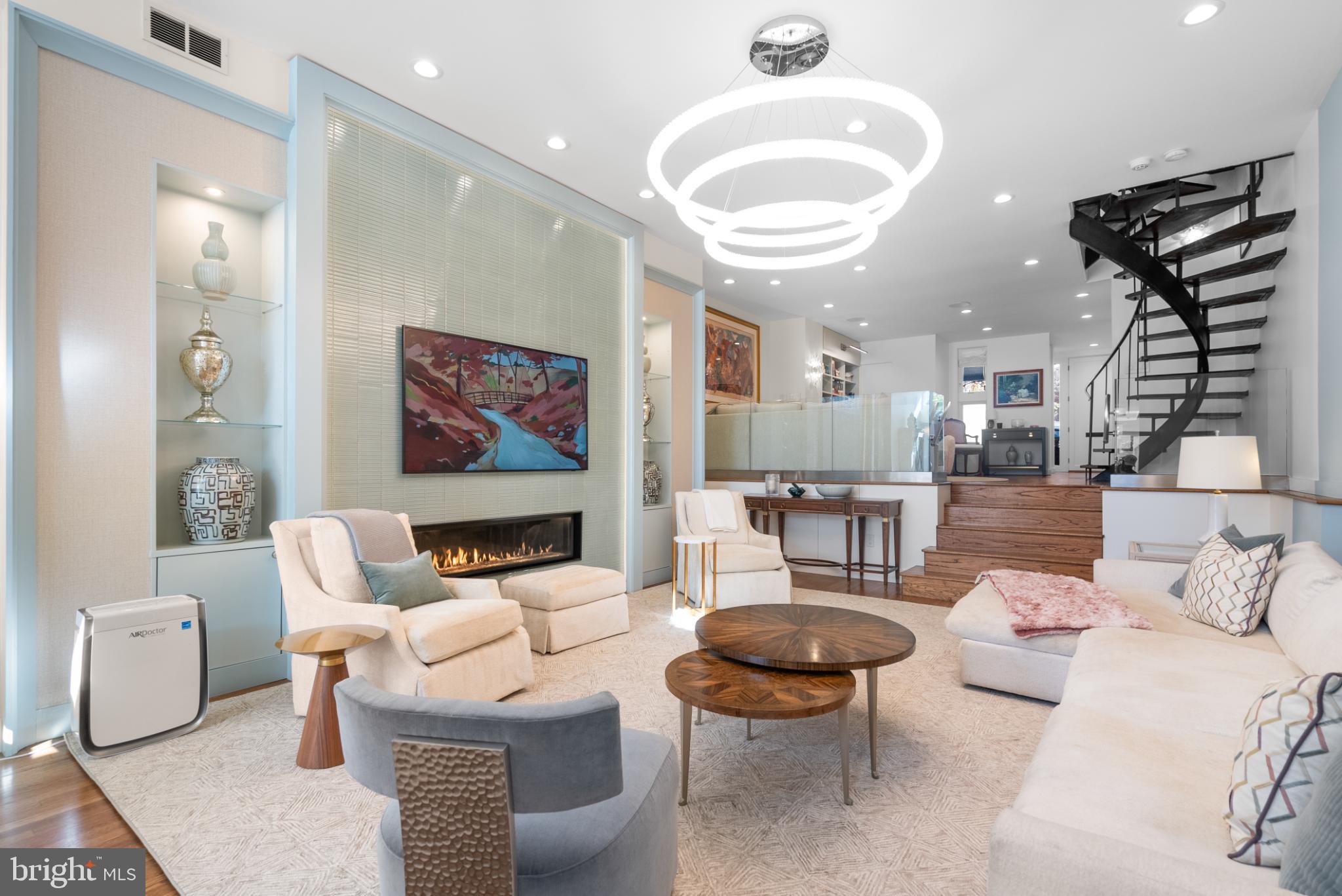GEORGETOWN - Residential