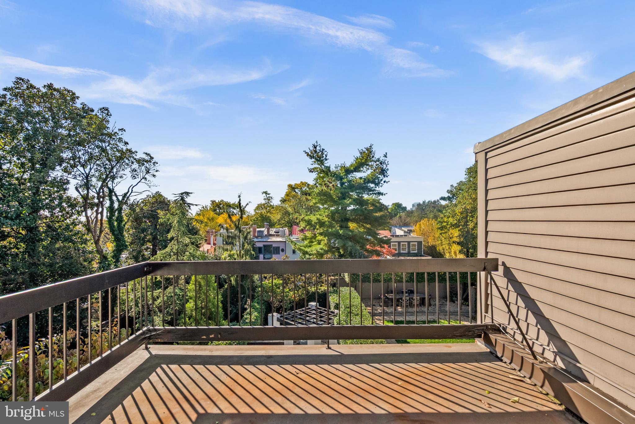 GEORGETOWN - Residential