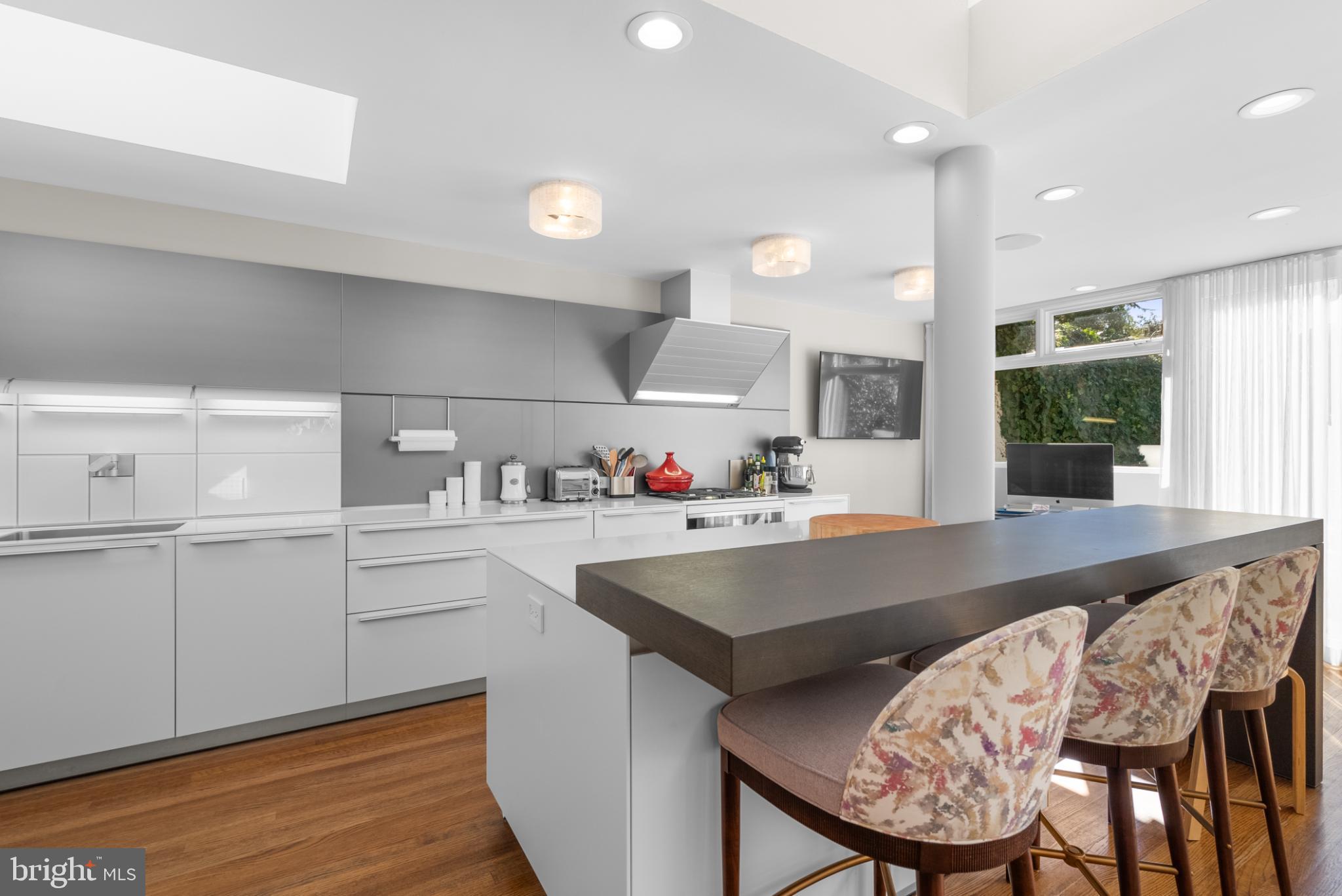 GEORGETOWN - Residential