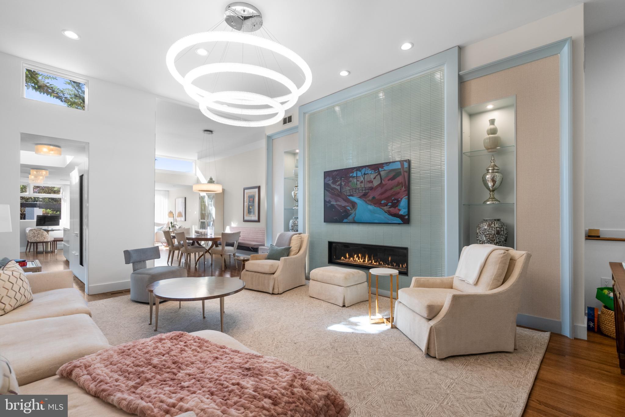 GEORGETOWN - Residential