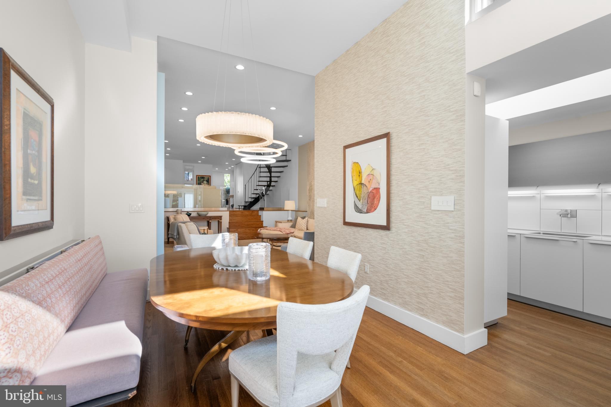 GEORGETOWN - Residential