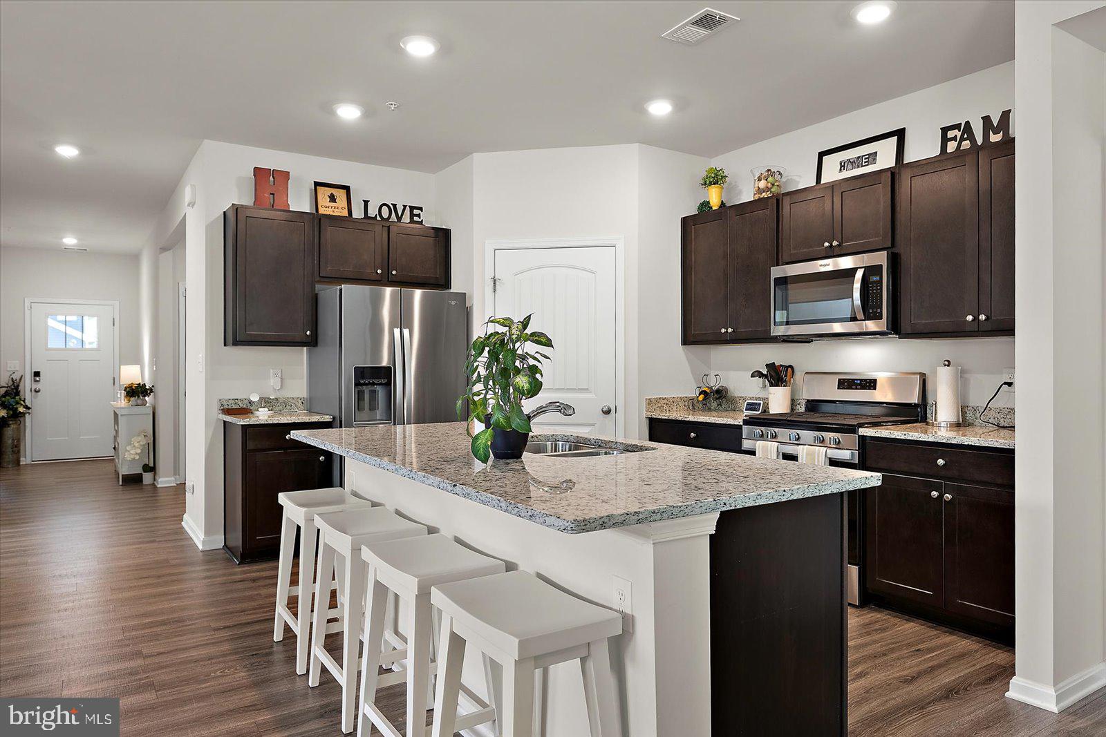 ROWENS MILL - Residential