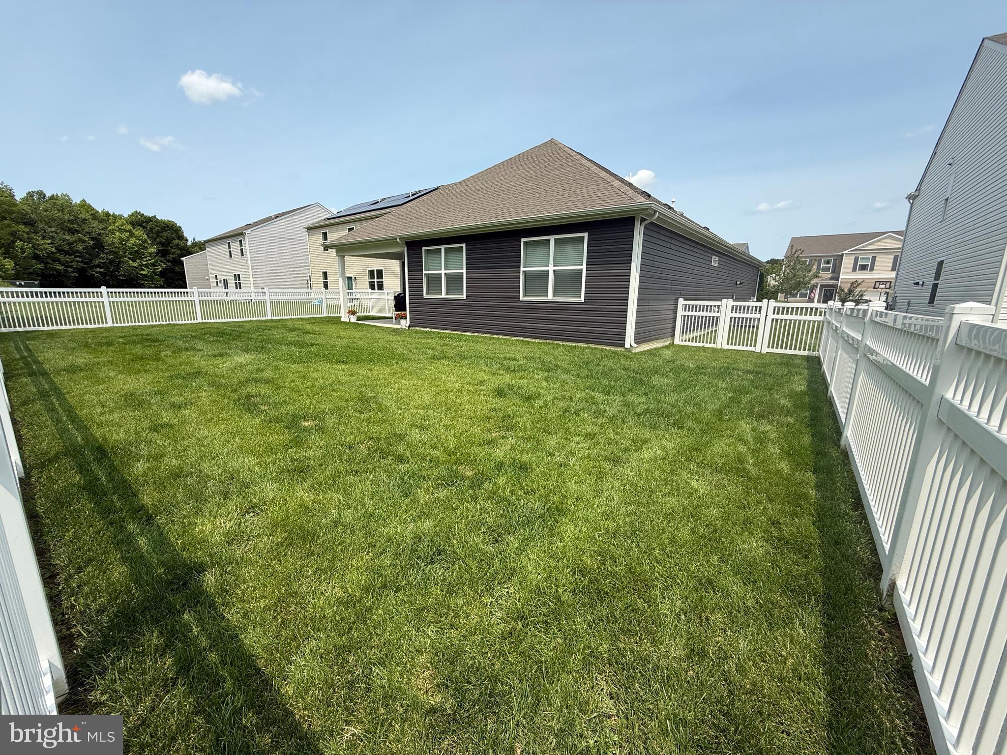 ROWENS MILL - Residential