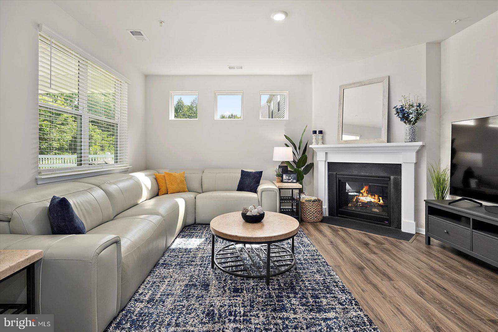 ROWENS MILL - Residential