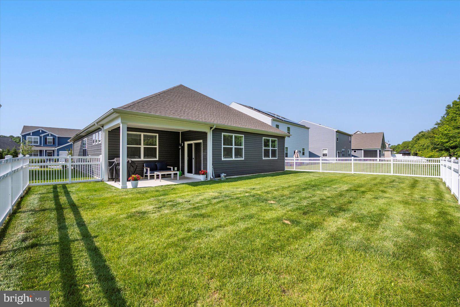 ROWENS MILL - Residential